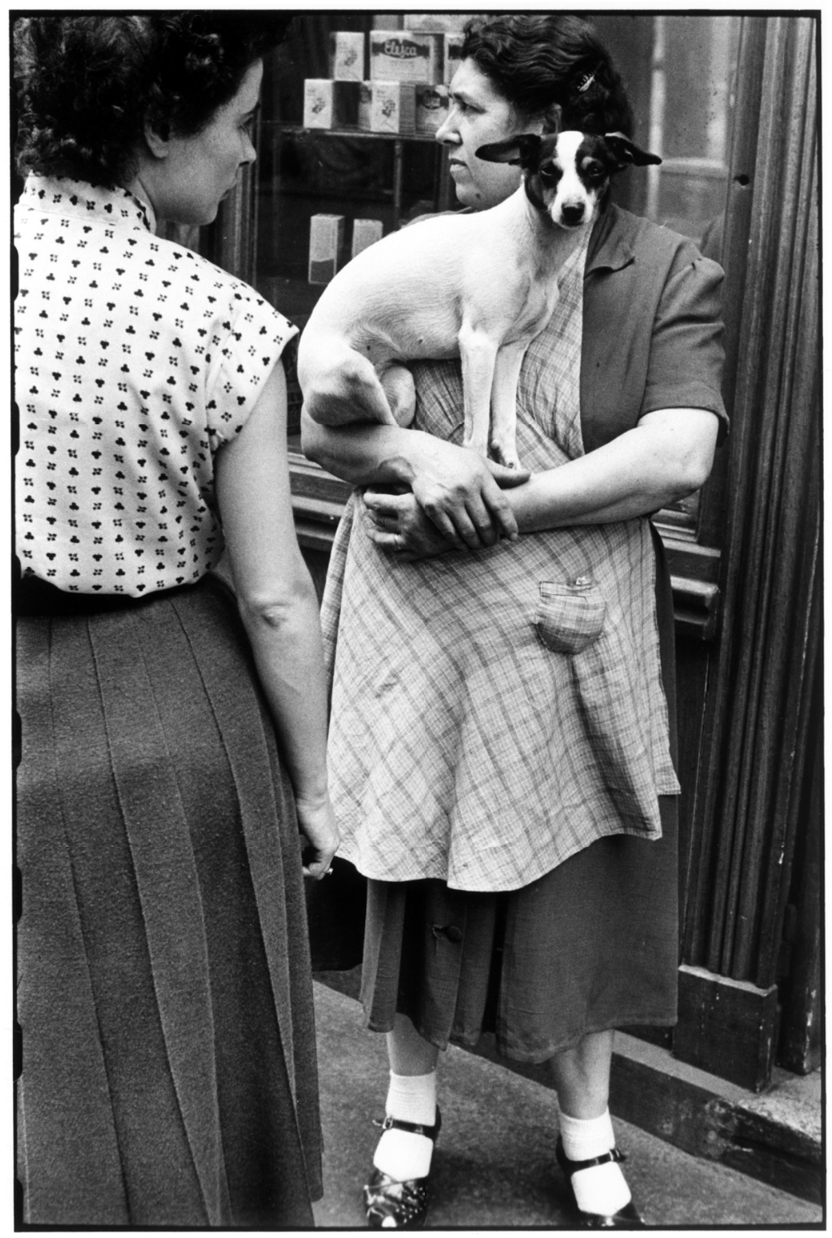 Paris, France, 1952. Elliott Erwitt. Gelatin silver print.