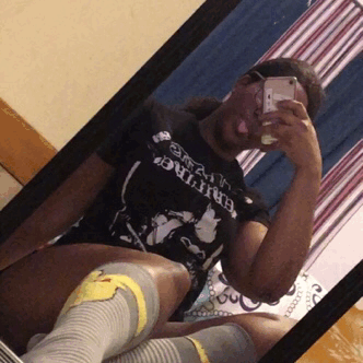 sadnboujieee:  I’m homeeeeee 🥰🥰
