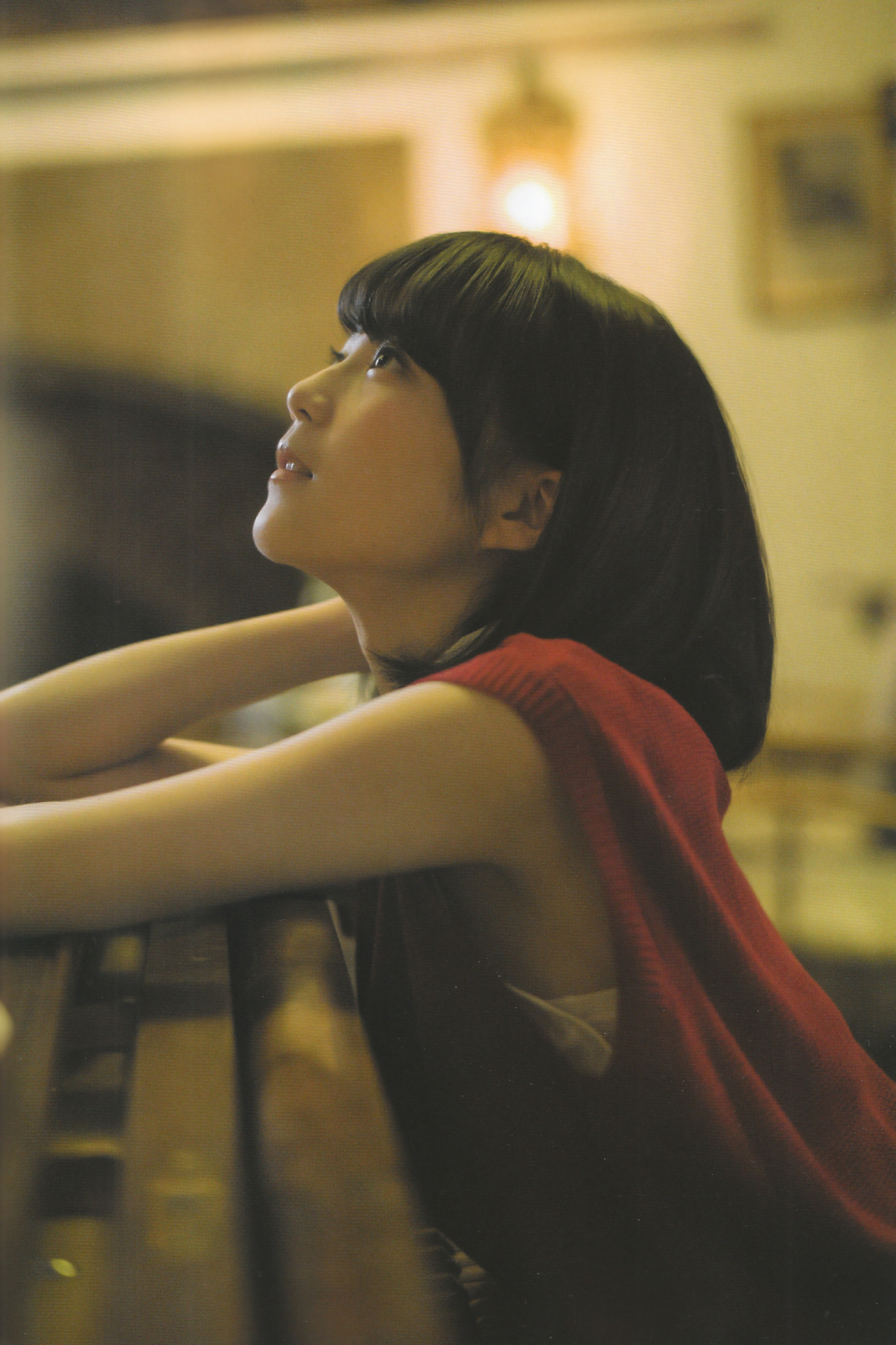 46wallpapers:    Erika Ikuta - 1st Photobook “Tenchou(Modulation)”    