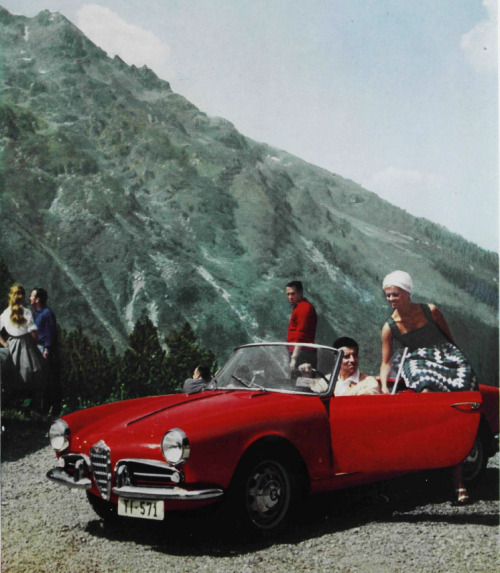 Pinin Farina, Alfa Romeo Giuletta Spider &amp; Spider Veloce, 1960. From a german trade catalogue. V