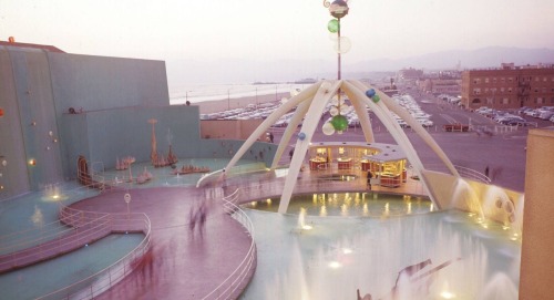 XXX sopheezy:  paulamerica:  Pacific Ocean Park, photo