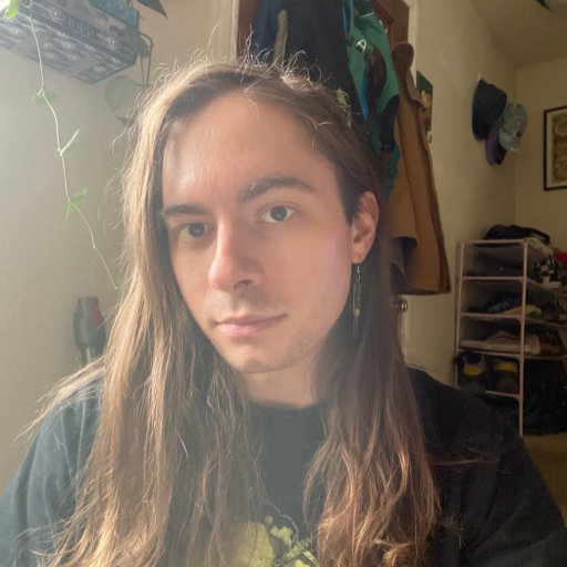 thedeadseaprince:  never trust a straight boy when they say how good looking another boy is because straight boys don’t know shit 