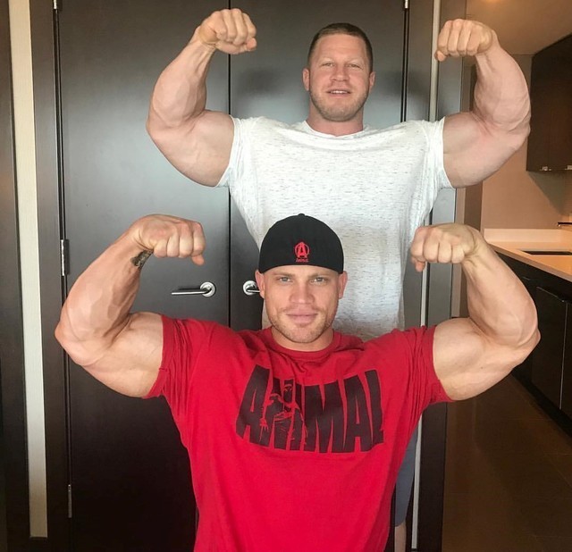 brentrollinsdailypicture: https://www.instagram.com/joelthomas_ifbb/ https://www.instagram.com/jh_theamericanbully/