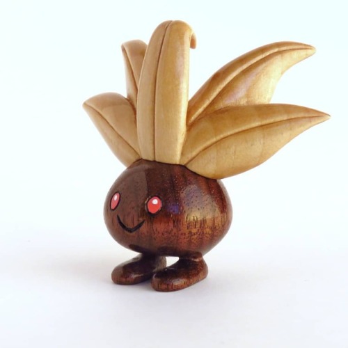 retrogamingblog:Wood-carved Pokemon made by Sean Syman