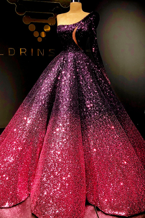 VALDRIN SAHITI Couture 2017if you want to support this blog consider donating to: ko-fi.com/fashionr