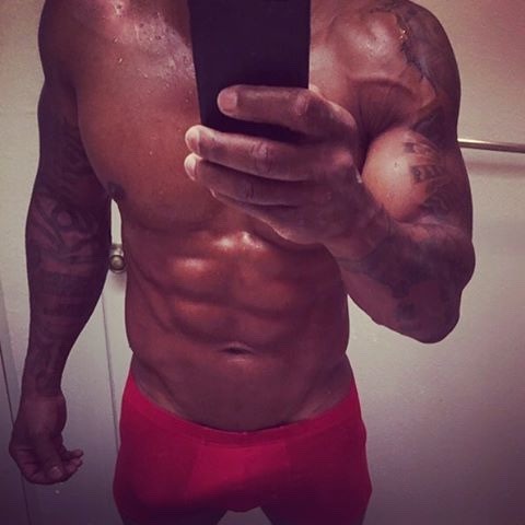celebrityeggplant:  Hey Nikko