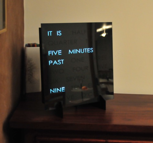 pr1nceshawn:  Numberless  Word Clock. 