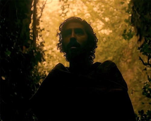 joshoconors:O, greatest of kings, let one of your knights try to land a blow against me. Indulge me in this game.I will meet thee.The Green Knight (2021) dir. David Lowery 
