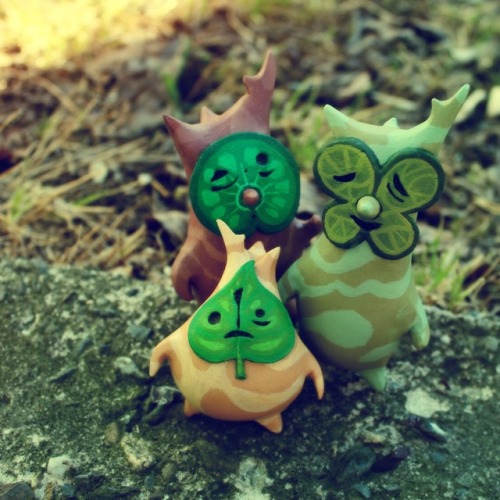 chriscyr:The full photoset of koroks I made for Z, off on adventures, planting trees, and braving th