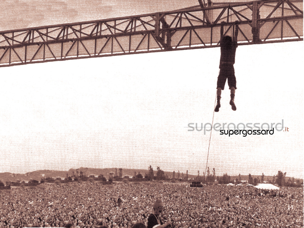 amadaun23:  I didn’t sit and watch them play until the show in San Diego, where