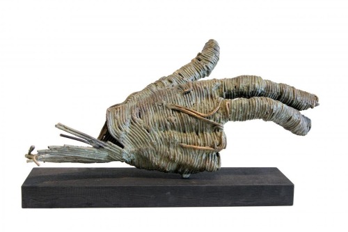 myampgoesto11:  Metal sculptures by Darius Hulea 