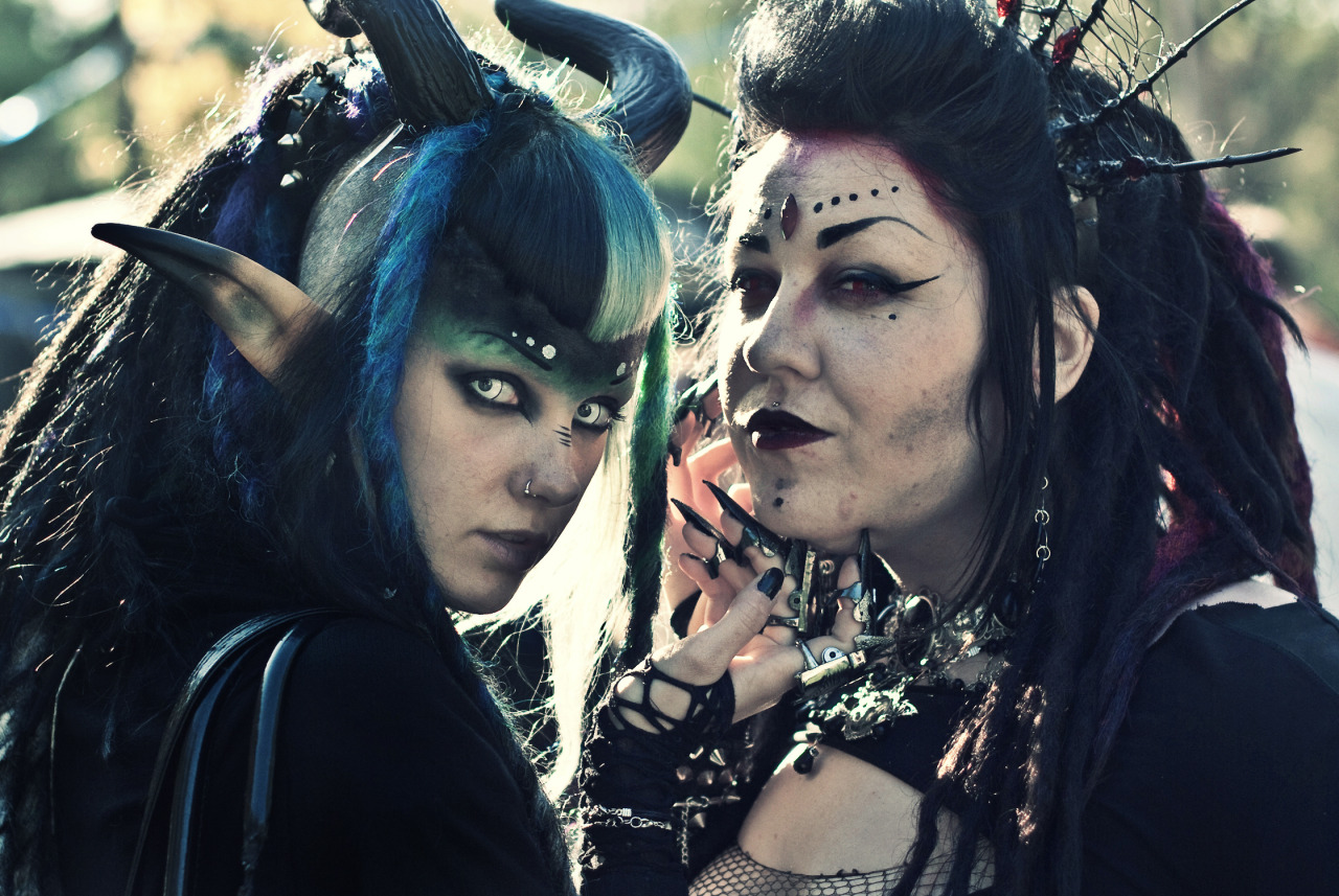 viralsky:  psychara:  ft. ZombiesennPhoto by byMarijeDreads by IcyDreads  + welcome