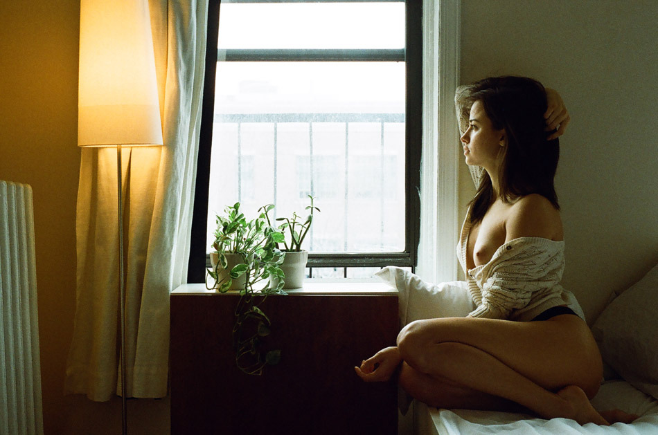 Braless Babes - #NoBraRevolution