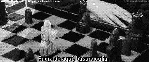 smile-more-and-cry-less:  ¡Fuera! 