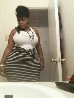 Thick women/ BBWs