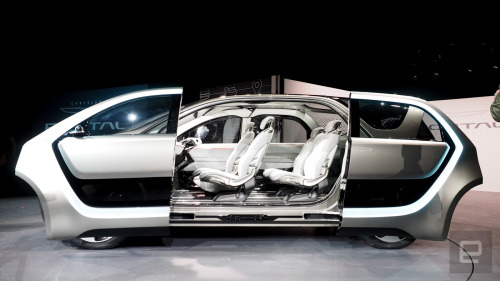 Chrysler unveils its concept minivan for the selfie generationThe future of driving (or more likely,