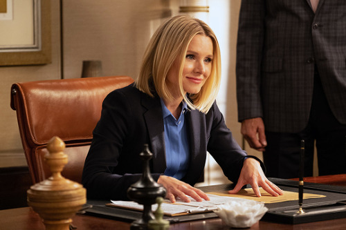 captass:THE GOOD PLACE — “A Girl From Arizona” Episode 401/402Photos by: Colleen H