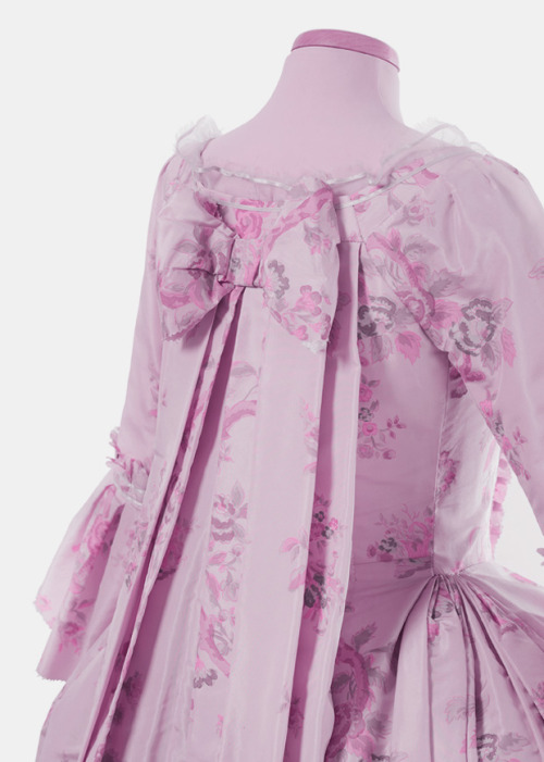 manyfetes - Costumes designed for Marie Antoinette (2006)