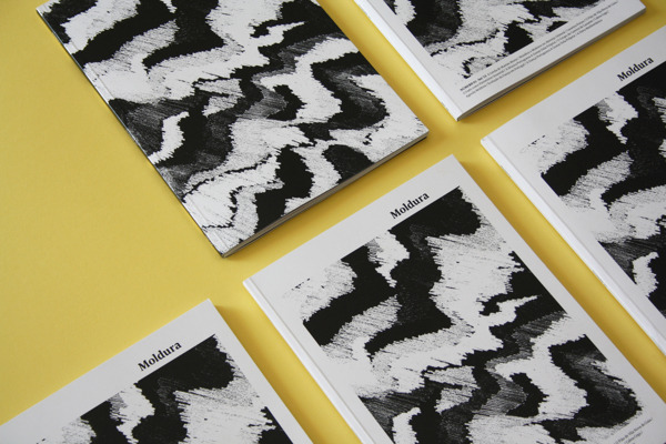 type-lover:  Molduraby ʝon