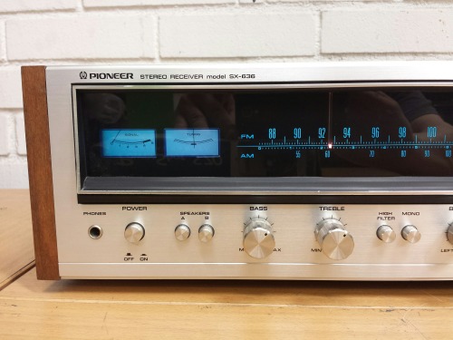 Pioneer SX-636 AM/FM Stereo Receiver, 1974