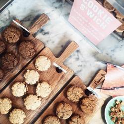 seewantshop:  Raw cookie sandwiches are always a good idea, right @fredgetsfriendly? 🍪  (at FRED GETS) 