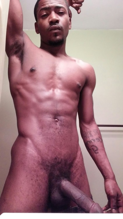 dick-obsession803:  Prettyboi with pretty dick