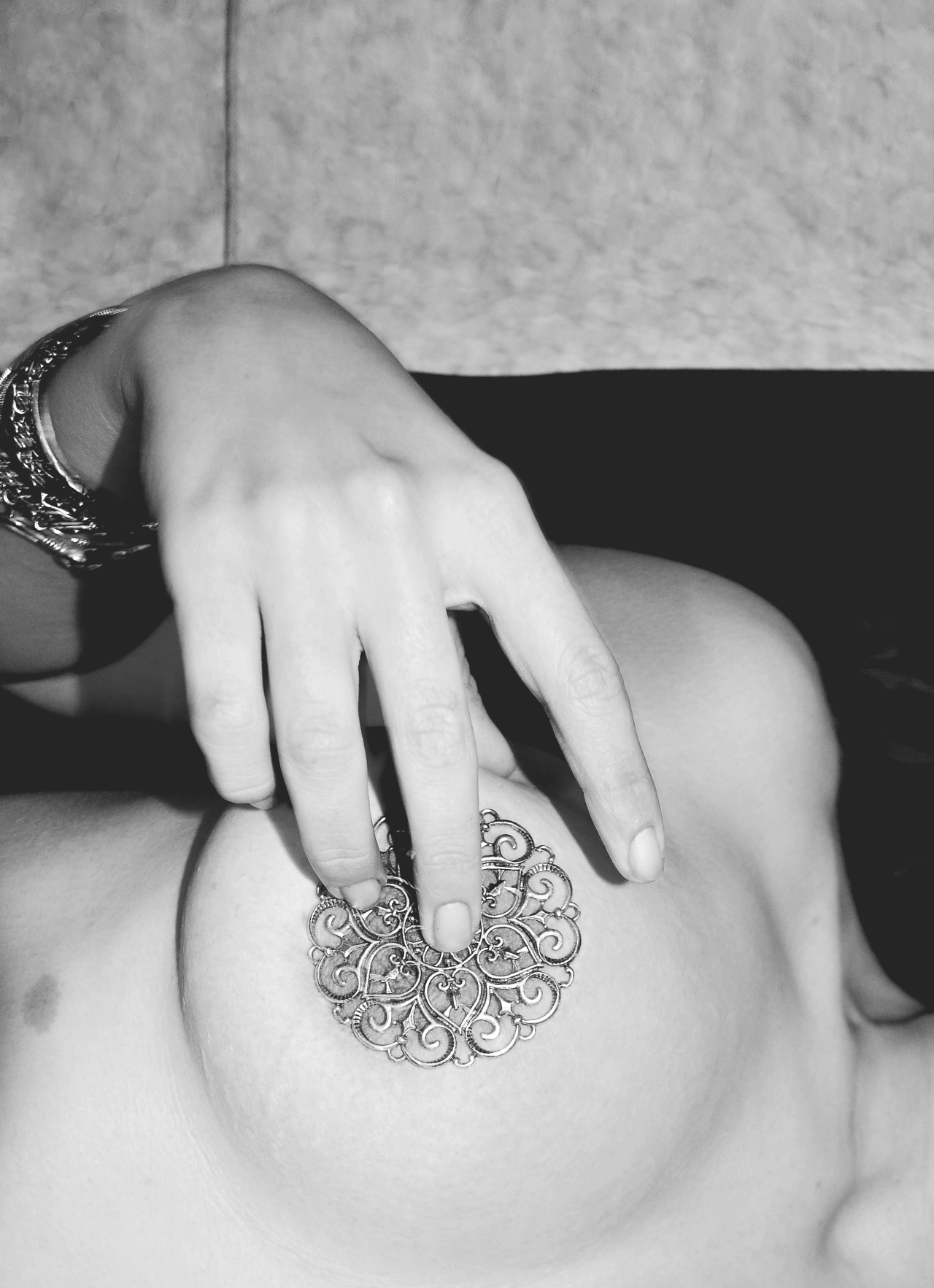 m-as-tu-vu:  luisaterminiello: armor  // luisa terminiello 2012