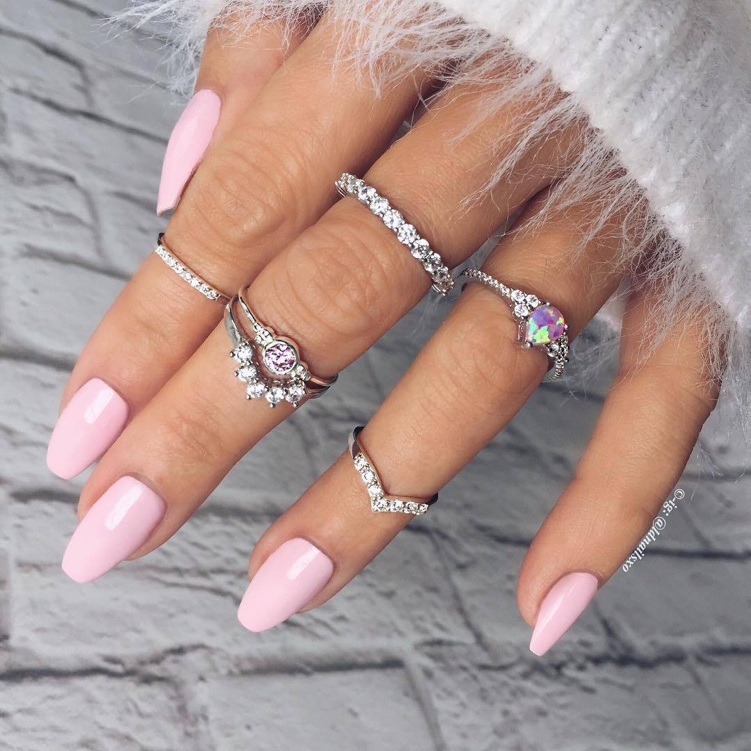 glamoxury:  glamoxury   