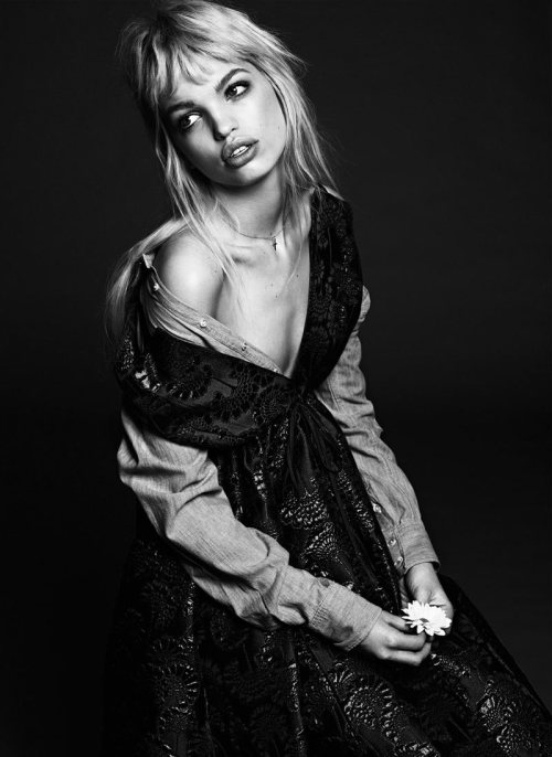 Twin’s Spring/Summer 2013 EditionDaphne Groeneveld