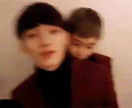galaxychen:  2016 new year’s greetings from jongdae ft. xiumin 