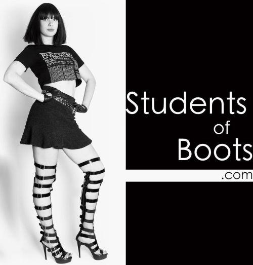 studentsofboots: Ella for Studentsofboots.com [Ad\Eigenwerbung] #workinprogress • • • #boots #gloves