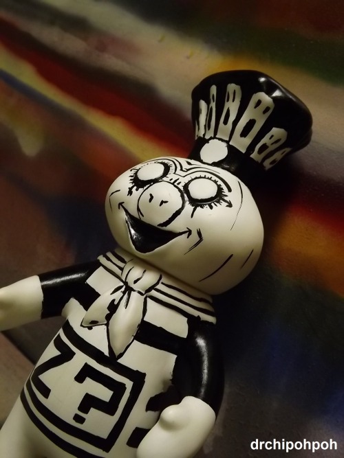 drchipohpoh:  Mr. Fuck from the comic book Johnny The Homicidal Maniac custom Pillsbury Doughboy figure. Spray enamel and paint pen on vinyl. 