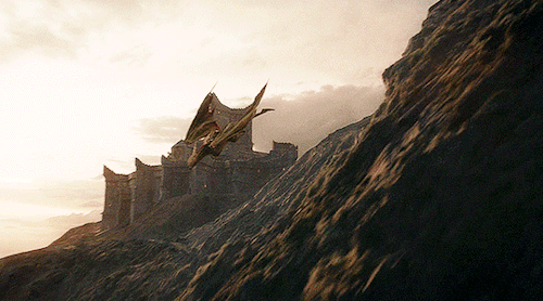 I Don't Know Why But Everytime A Dragon Starts From Dragonstone I Just Think Wow That Looks So Cool.