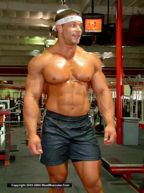 traveladdict227:  bighugeguys: Dave Johnson
