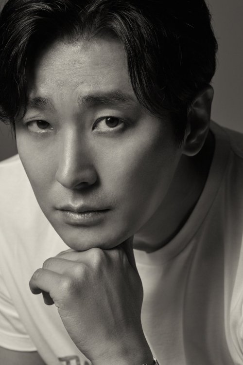 ju jihoon for The Actor is Present: The Korean Actors 200 KOFIC campaign