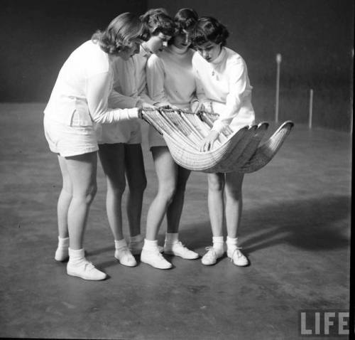 High school students learning to play jai alai(Loomis Dean. 1950)