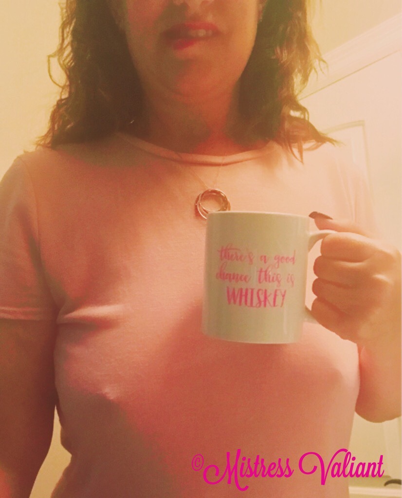 mistressvaliant:  just-more-milfs:  mistressvaliant:  vayankee:  Good morning @vayankee!