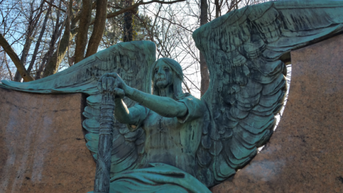 leucrotta:I finally got to visit one of my favorite statues in the world, the Angel of Death Victori