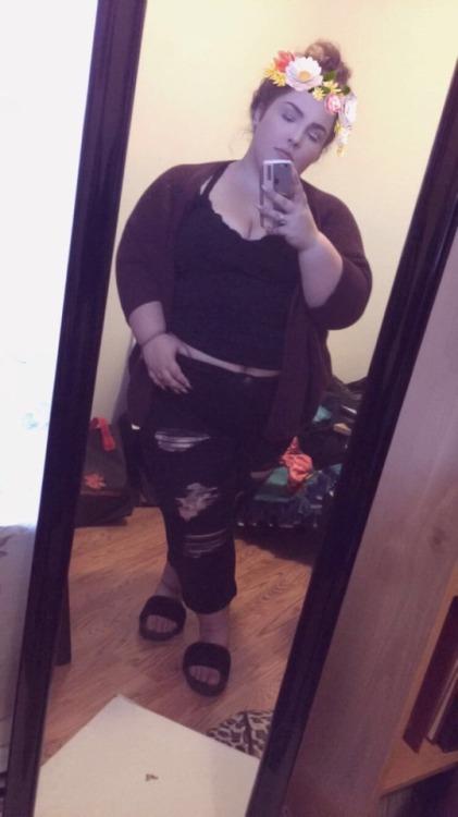 fuckingr3ckless:  Get yaself a big bitch