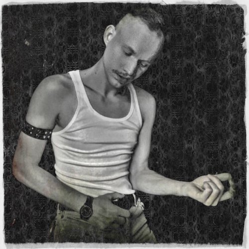 #tomoffinland #tomsboy #hausofdarling #shotbydarling #photographer #artist #artistsoninstagram #xpli