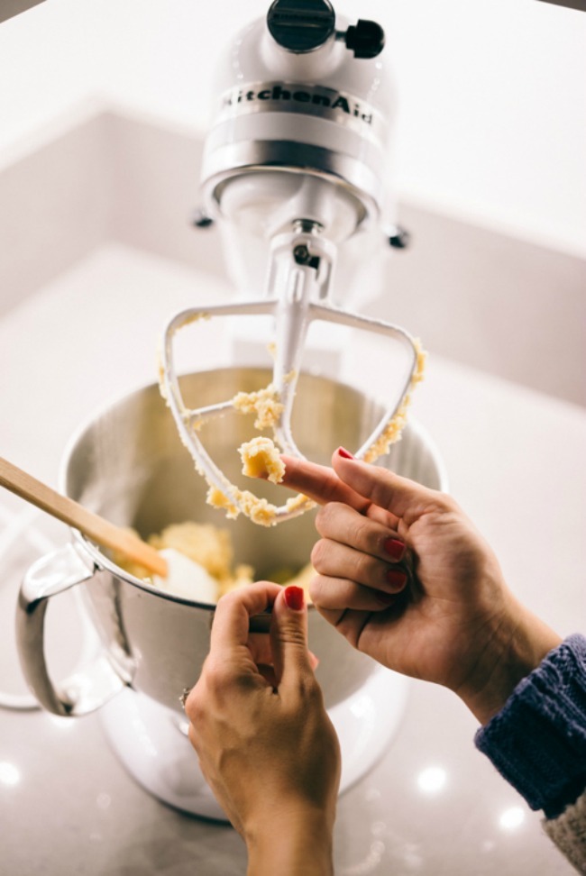 oldfarmhouse:  in the kitchen