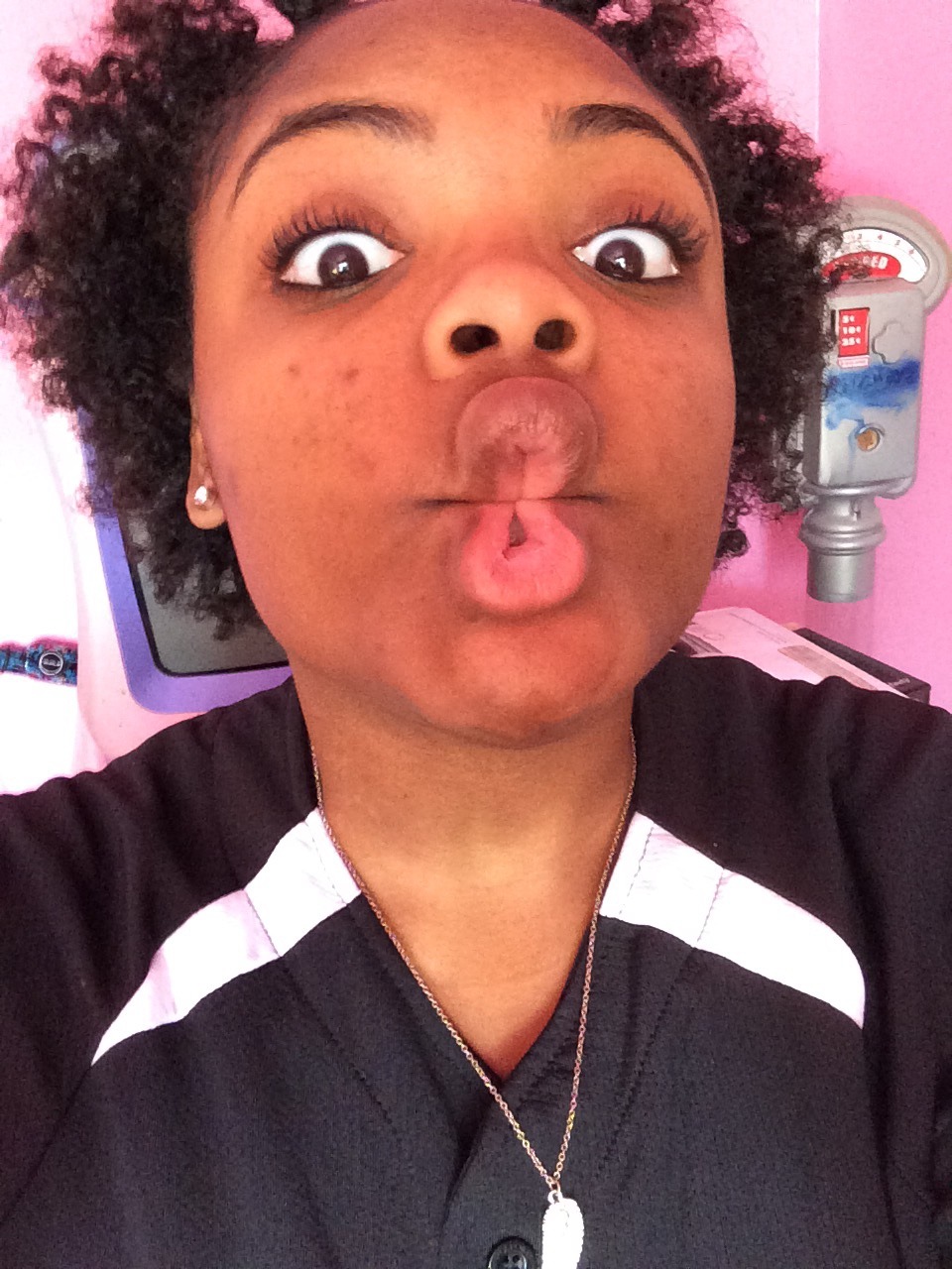 m-drizzle1:  Happy black out day 😁😘💁