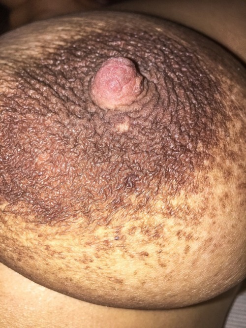 lexa1918: The best areolas on the internet Part 1.
