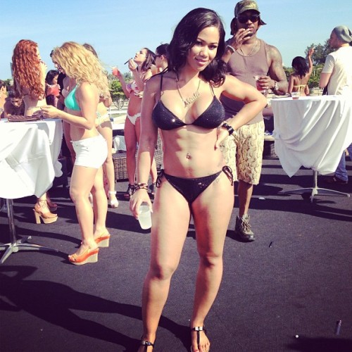 kingzluvsbigbootyqueenz-deactiv:  Daffini Evans & Kitti Kouture 