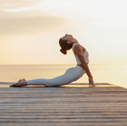 The 10 best yoga poses for athletes — Danielle Arias