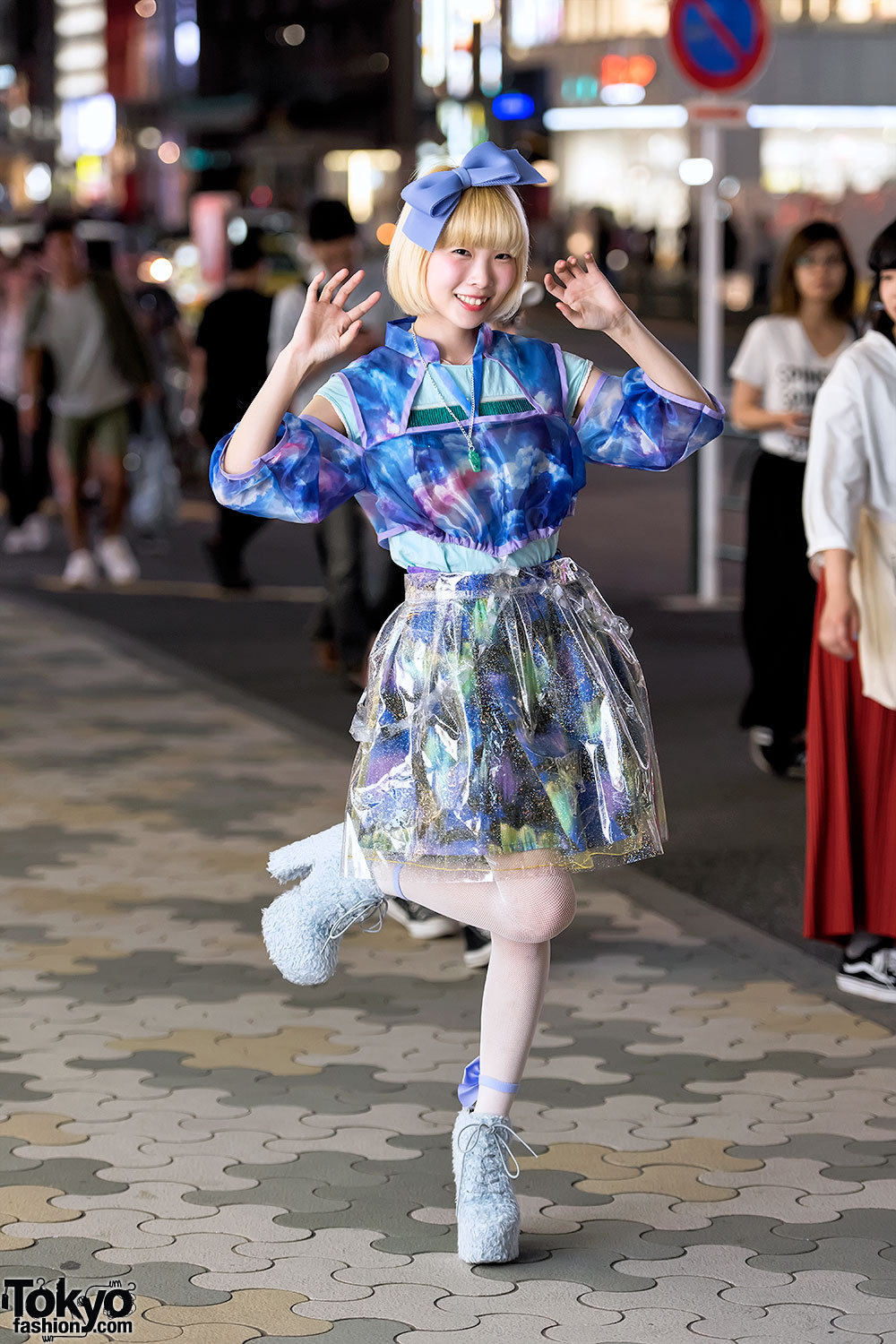 tokyo-fashion:  20-year-old Japanese designer Minodayo on the street in Harajuku