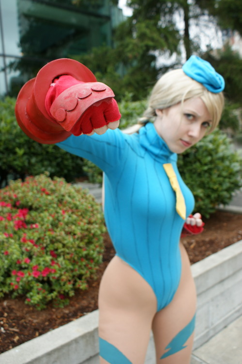 Street fighter cammy cosplay