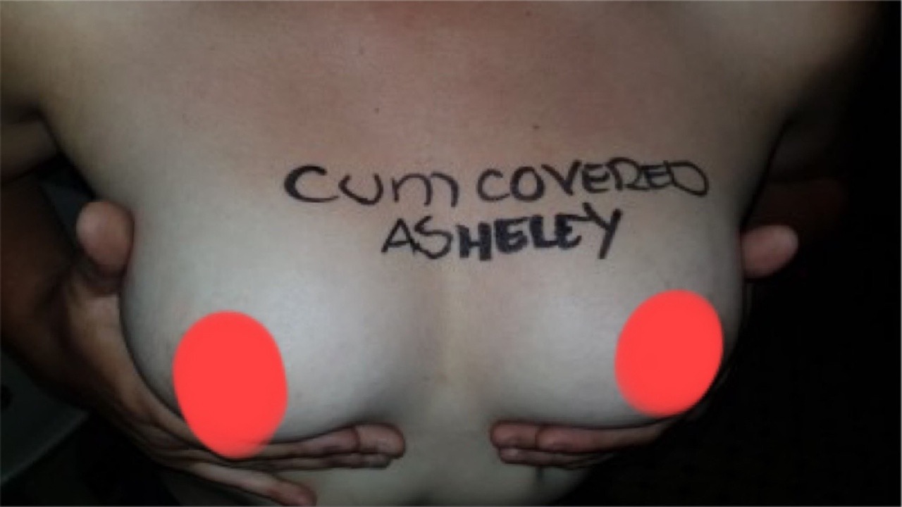 cumcoveredashley:  Annoying tumblr has me forced to censor😥First 20 to message