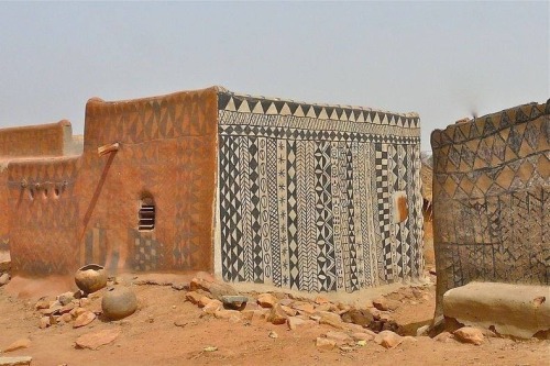 Culture = Art = Language = Creation = Language = Art = Culture / Africa’s art everyday = new w