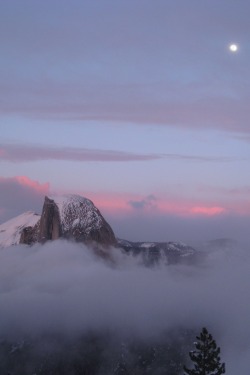 r2–d2: Half dome sunset